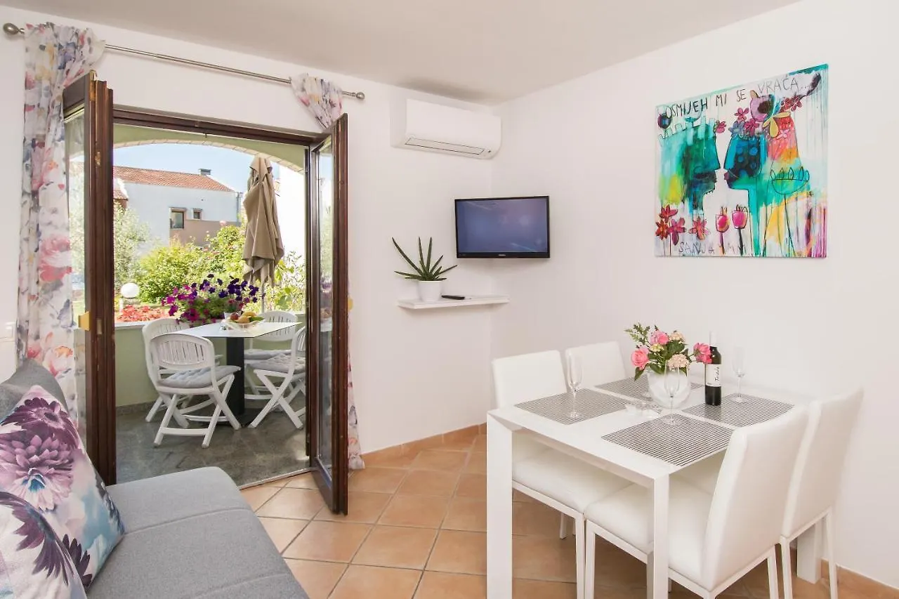 Apartment Motovunska 39 Poreč 0*,  Kroatien